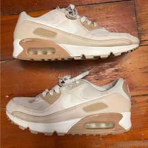 Nike Air Max Brown and Cream Sneakers